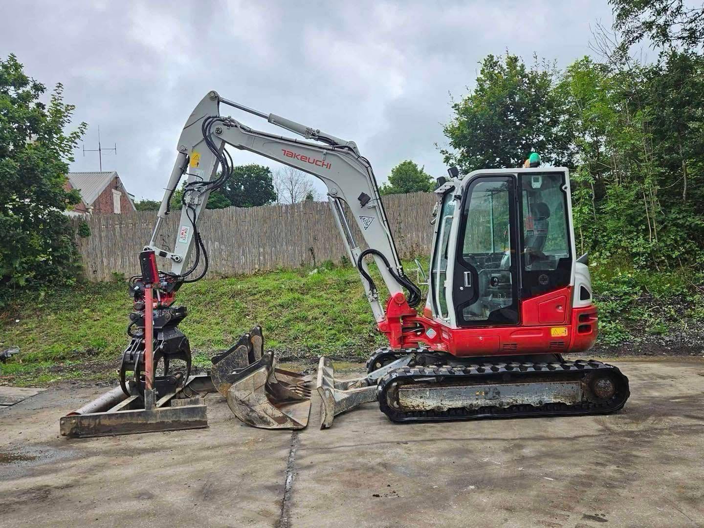 Pelle TAKEUCHI TB260 - 6 Tonnes - 2016
