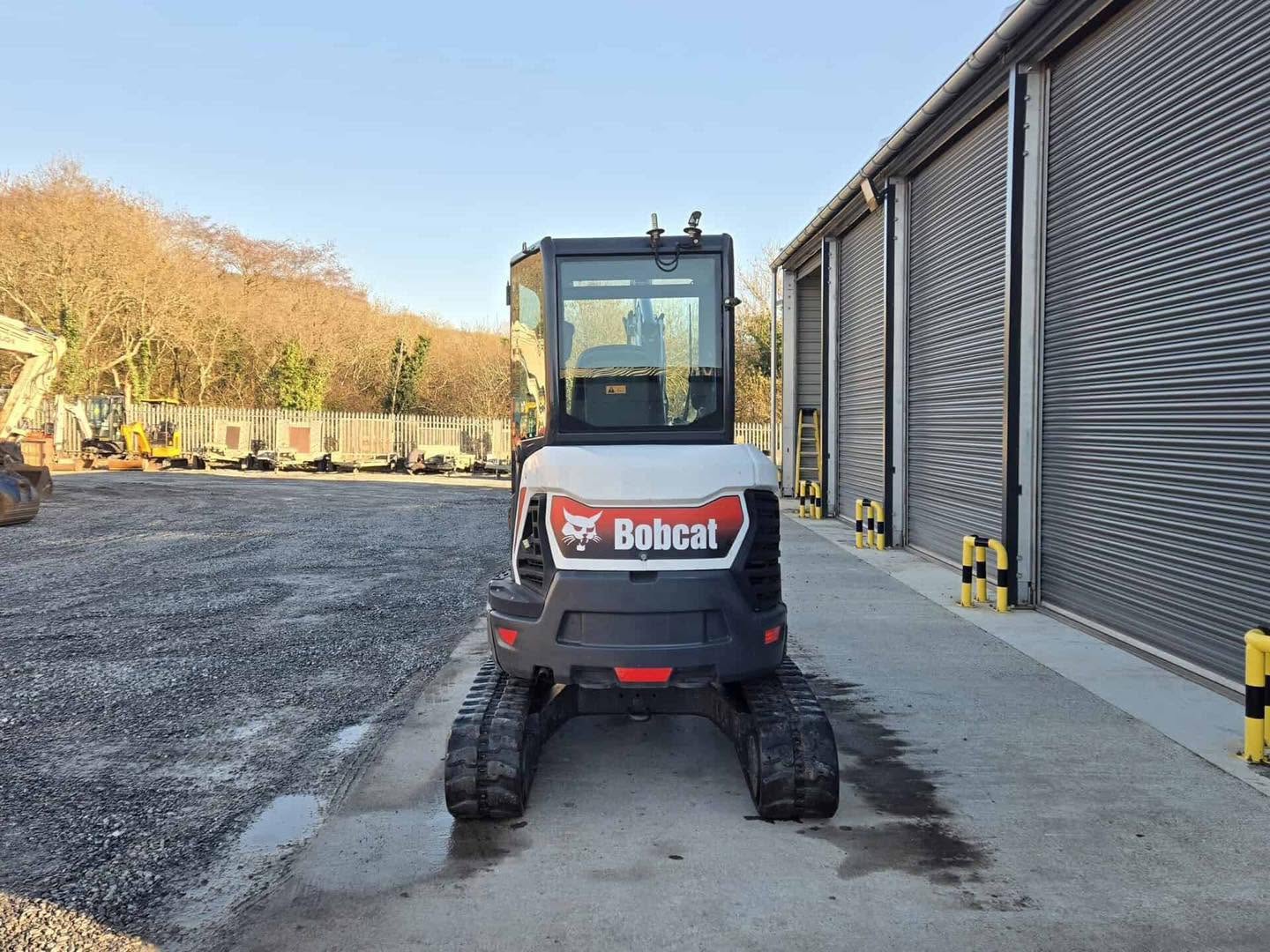 Mini pelle BOBCAT E27z - 2,7 Tonnes - 2019 + Pince à grume rotative