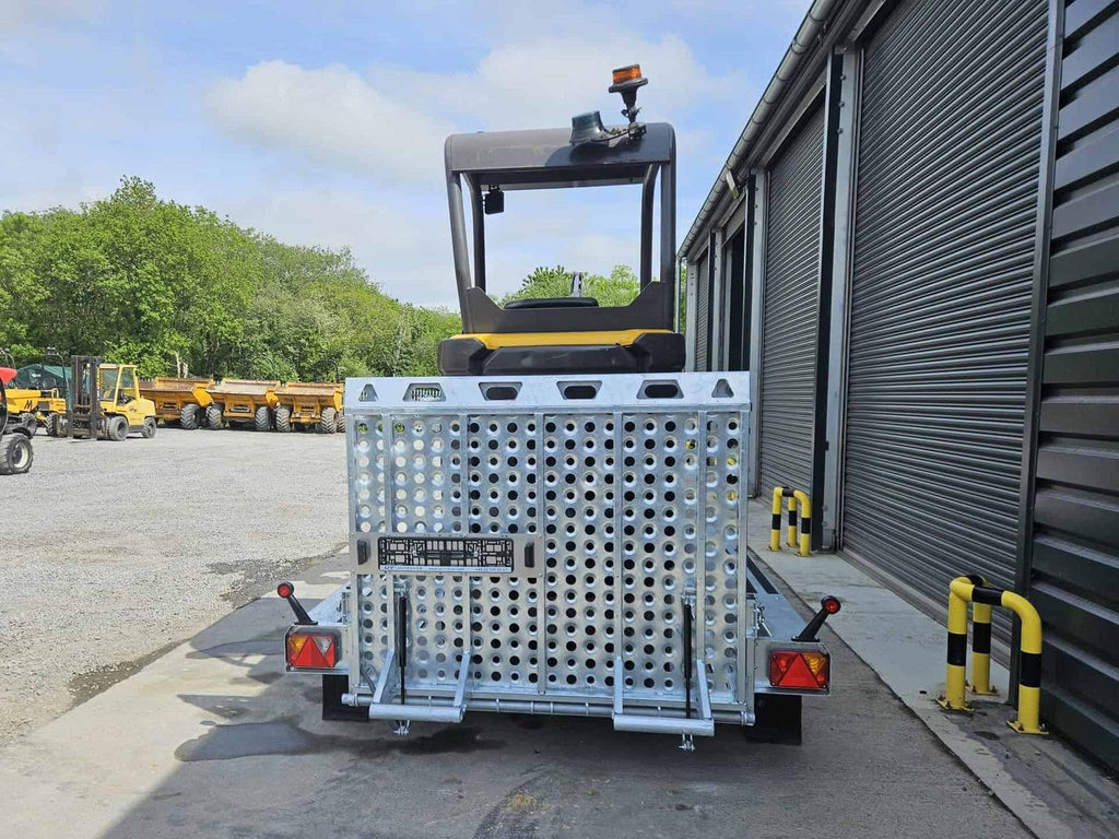 Mini Pelle VOLVO - 1,5 Tonne - 2019 + Remorque Temared