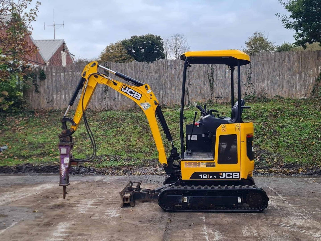 Mini pelle JCB 18Z - 1,8 Tonne - 2021 + Remorque IFOR Williams