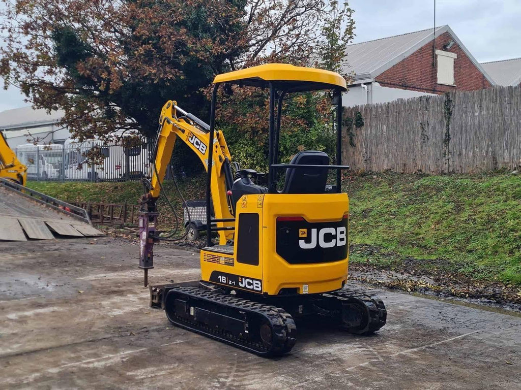 Mini pelle JCB 18Z - 1,8 Tonne - 2021 + Remorque IFOR Williams