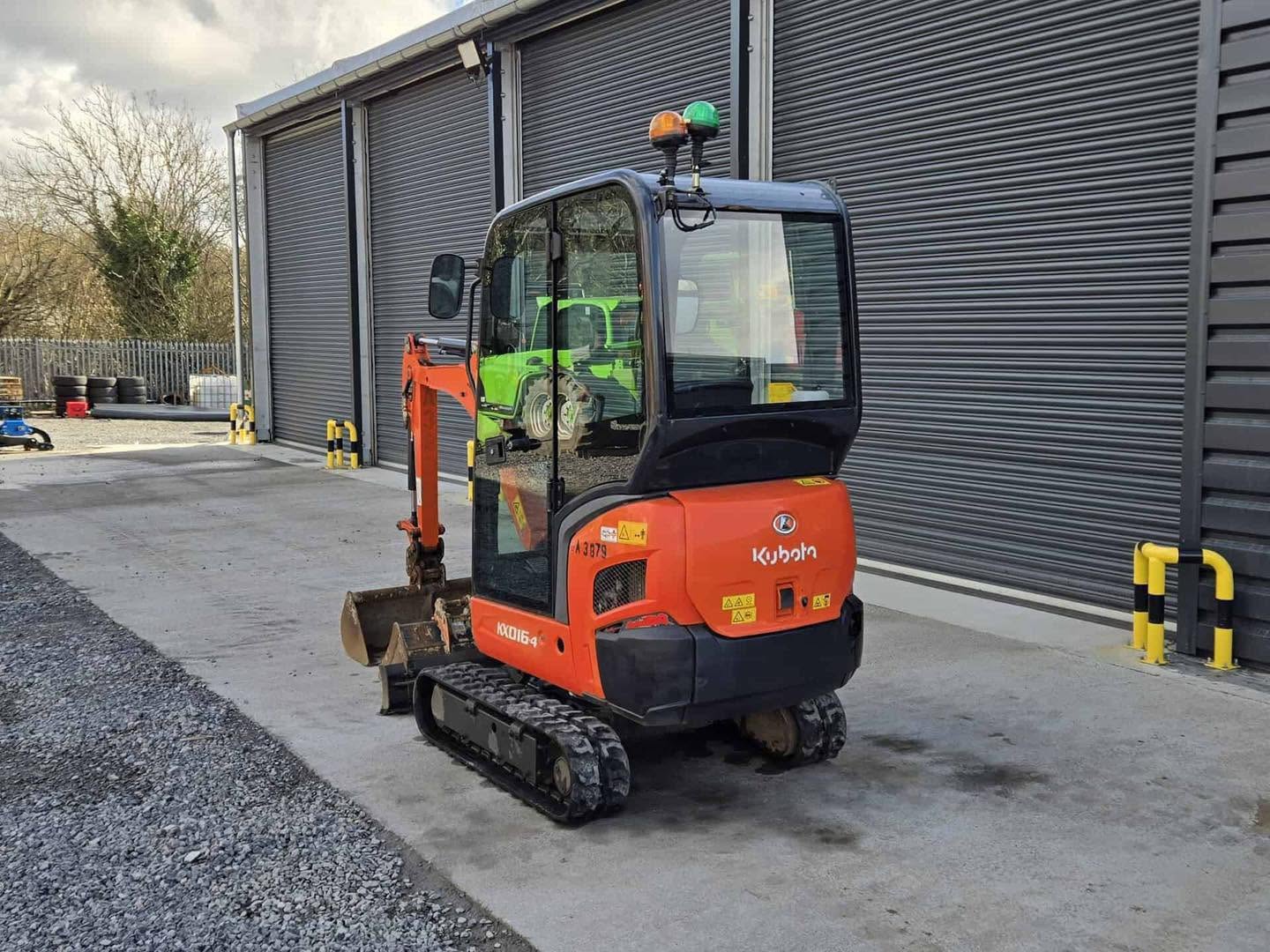 Mini pelle KUBOTA KX016-4 - 1,6 Tonne - 2018
