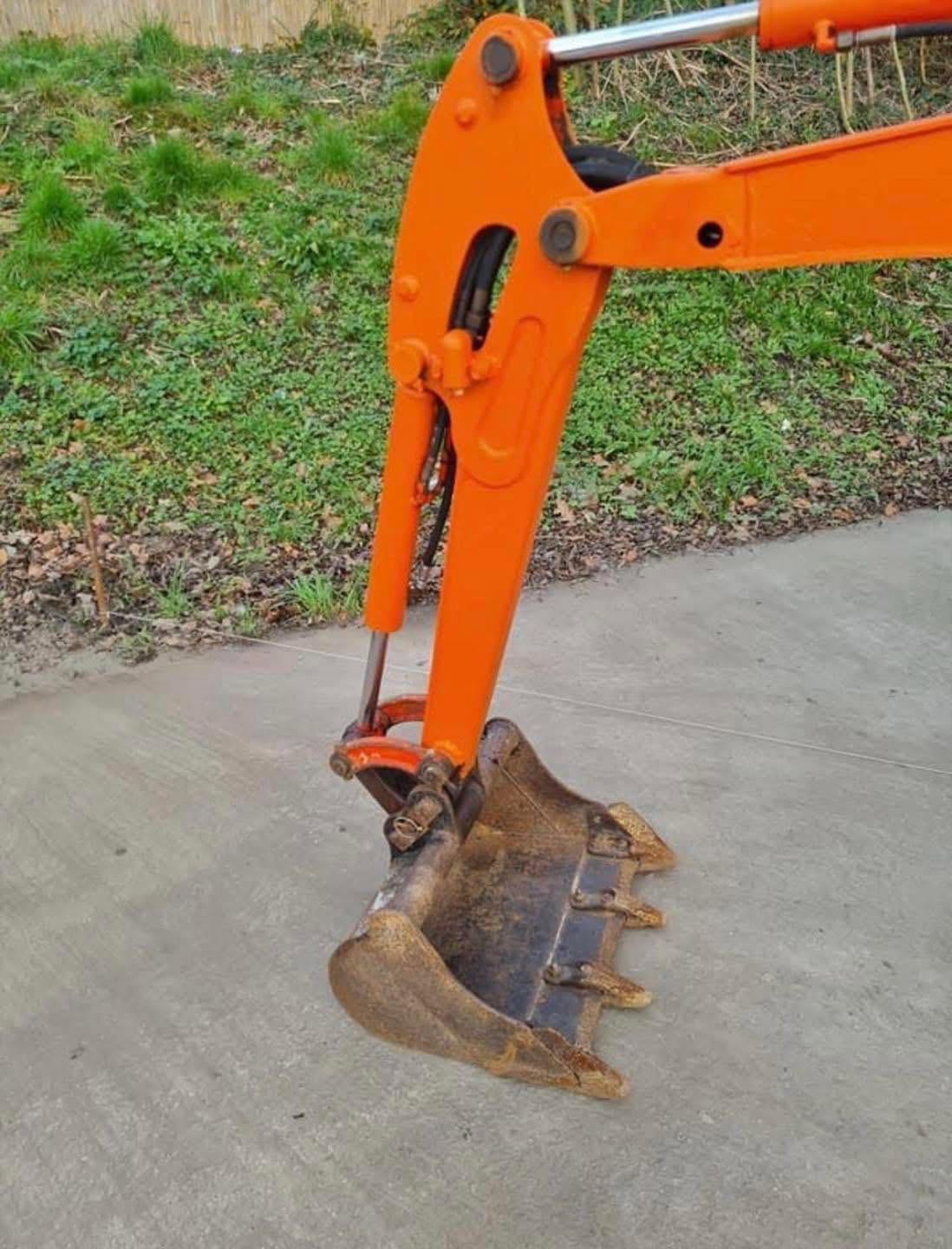 Mini pelle KUBOTA KX36-4 - 1,5 Tonne - 2013