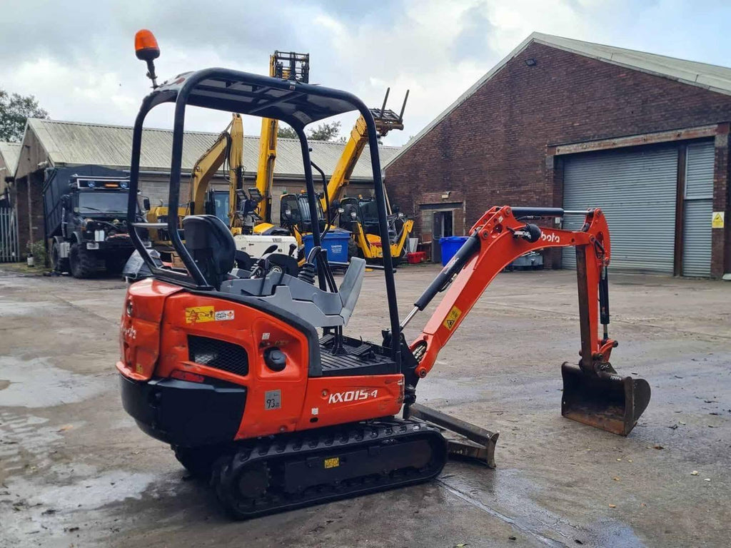 Mini pelle KUBOTA KX015-4 - 1,5 Tonne - 2016
