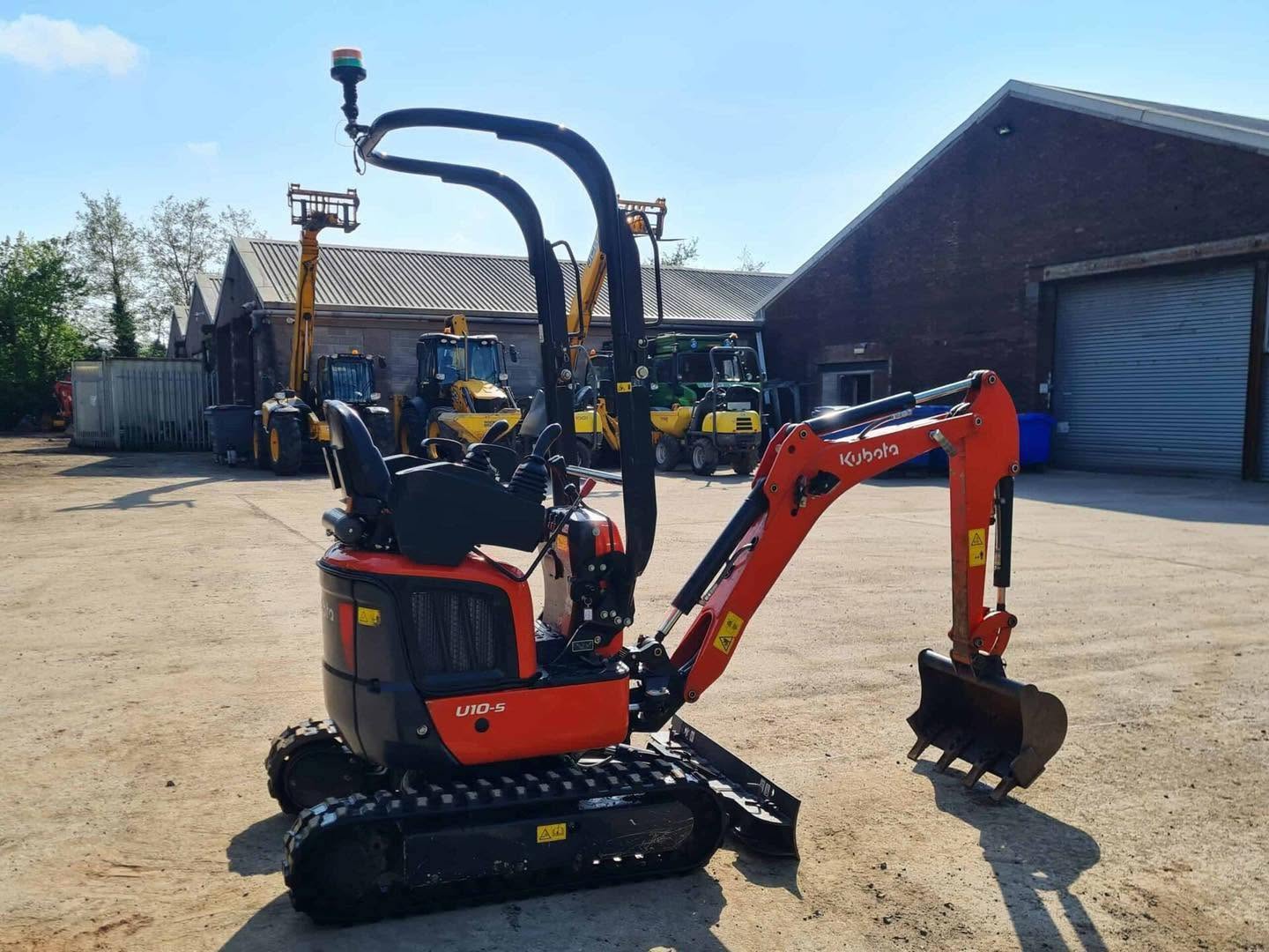 Micro Pelle KUBOTA U10-5 - 1,2 Tonne - 2022