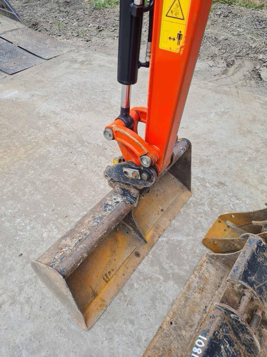 Mini pelle KUBOTA U17-3 - 1,7 Tonne - 2022