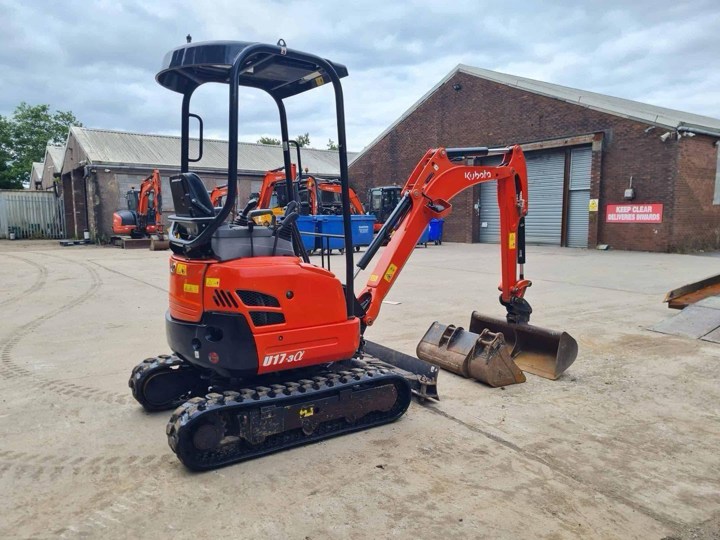 Mini pelle KUBOTA U17-3 - 1,7 Tonne - 2022