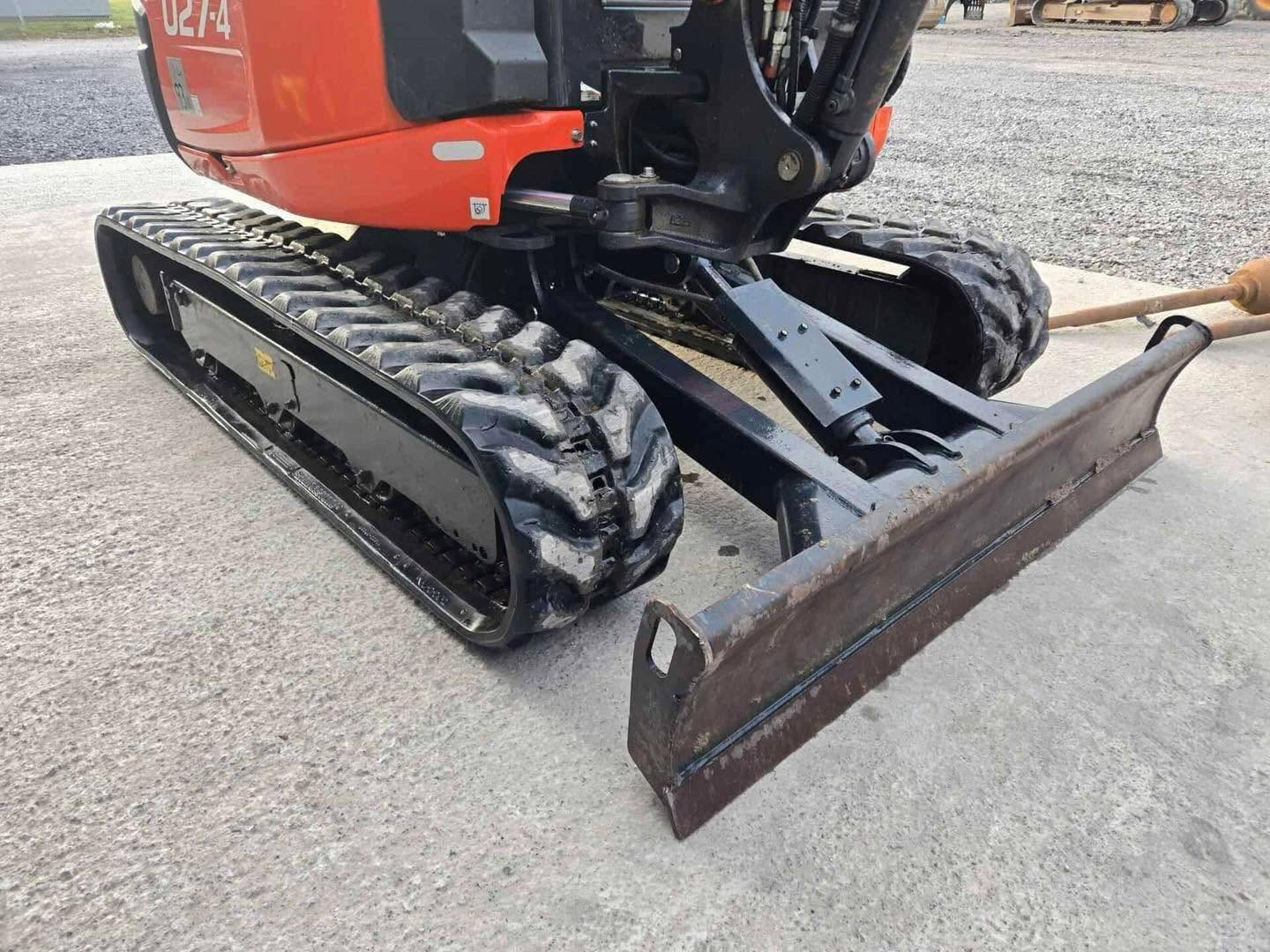 Mini pelle KUBOTA U27-4 - 2,7 Tonnes - 2022