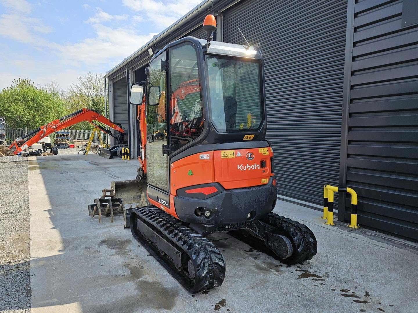 Mini pelle KUBOTA U27-4 - 2,7 Tonnes - 2018