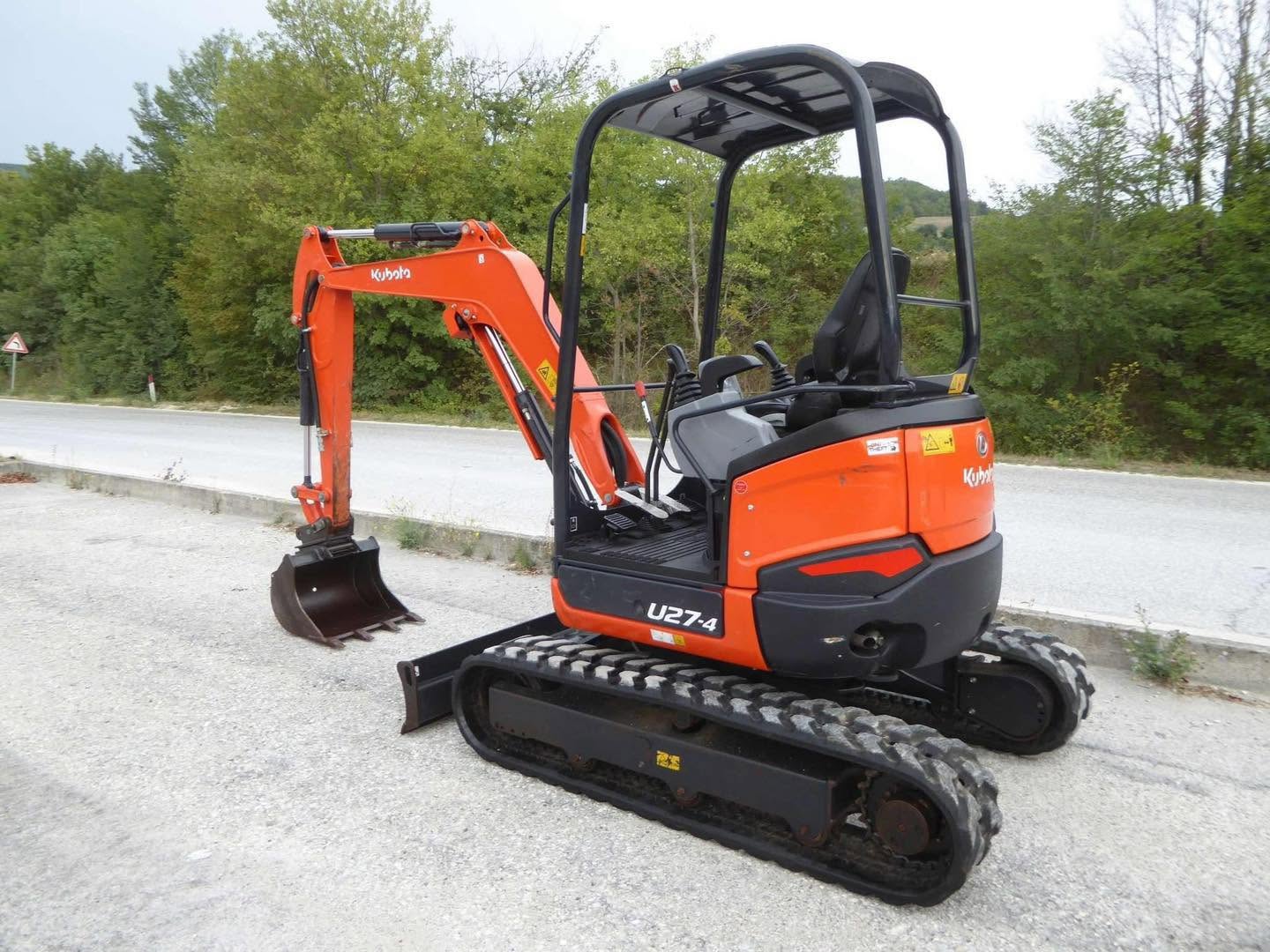 Mini pelle KUBOTA U27-4 - 2,7 Tonnes - 2016