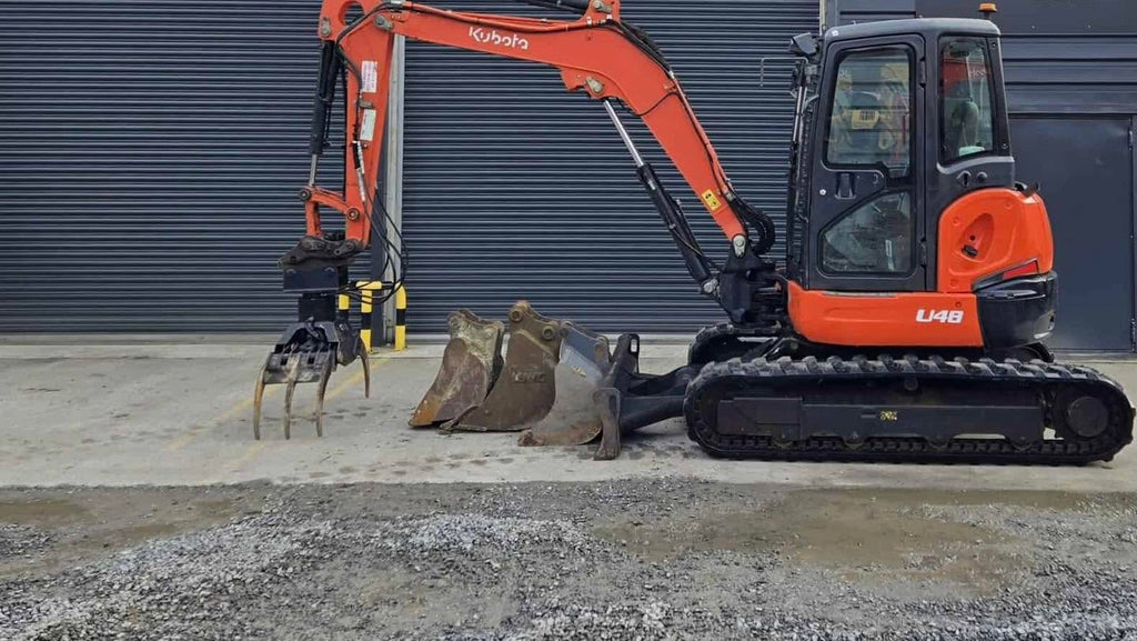 Pelle KUBOTA U48-4 - 5 Tonnes + Grappin Rotatif - 2015
