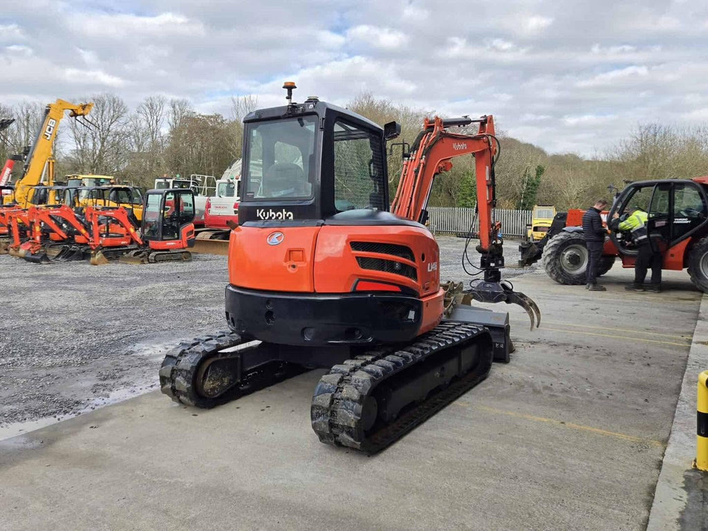 Pelle KUBOTA U48-4 - 5 Tonnes + Grappin Rotatif - 2015