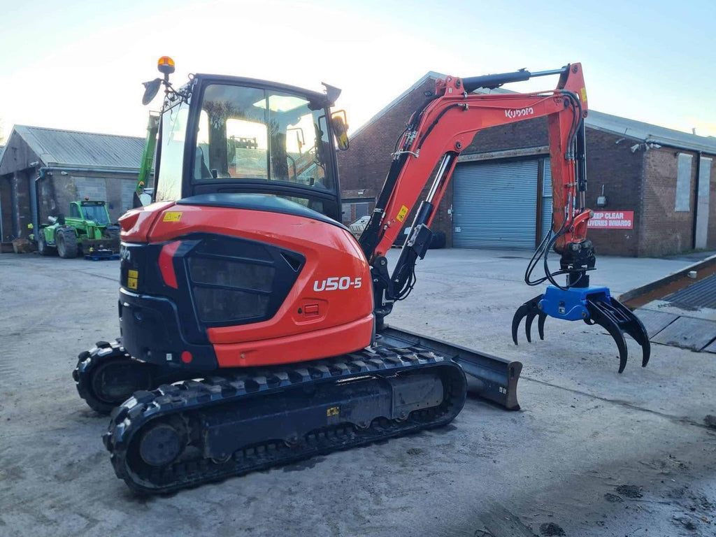 Pelle KUBOTA U50-5 - 5 Tonnes - 2021 + Grappin
