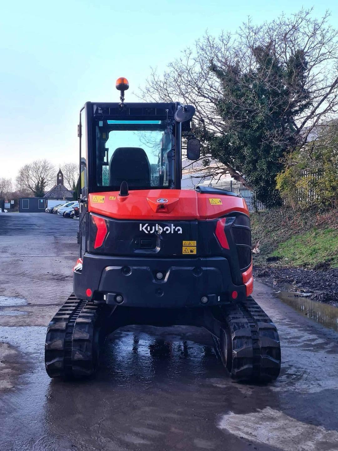 Pelle KUBOTA U50-5 - 5 Tonnes - 2021 + Grappin