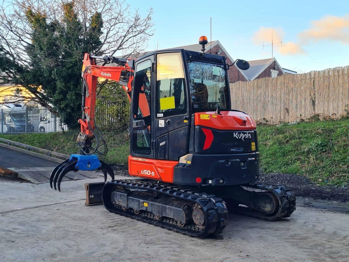 Pelle KUBOTA U50-5 - 5 Tonnes - 2021 + Grappin