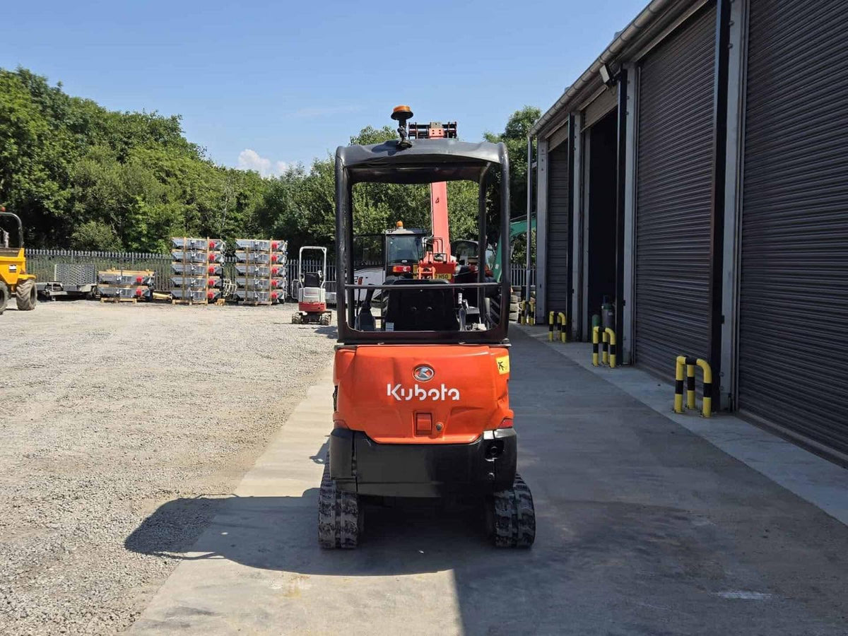 Mini pelle KUBOTA KX016 - 4 - 1,6  Tonne - 2017