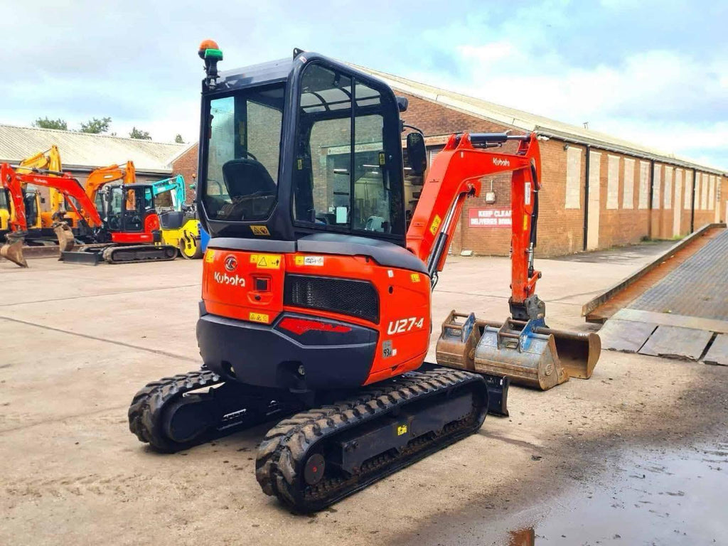 Mini pelle KUBOTA U27-4 - 2,7 Tonnes - 2022