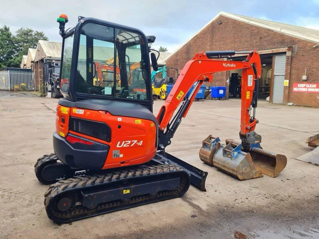 Mini pelle KUBOTA U27-4 - 2,7 Tonnes - 2022