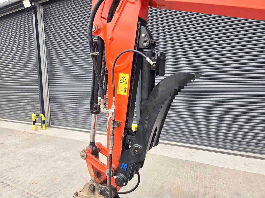 Mini pelle KUBOTA U27-4 - 2,7 Tonnes - 2019