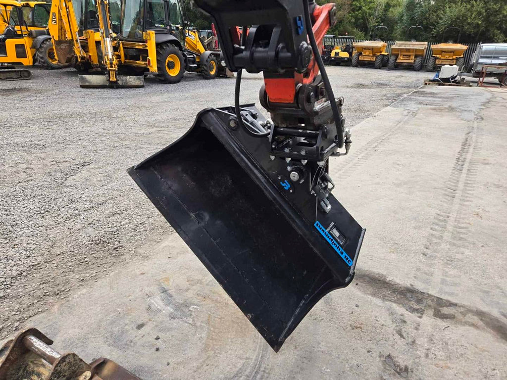 Mini pelle KUBOTA U27-4 - 2,7 Tonnes - 2019