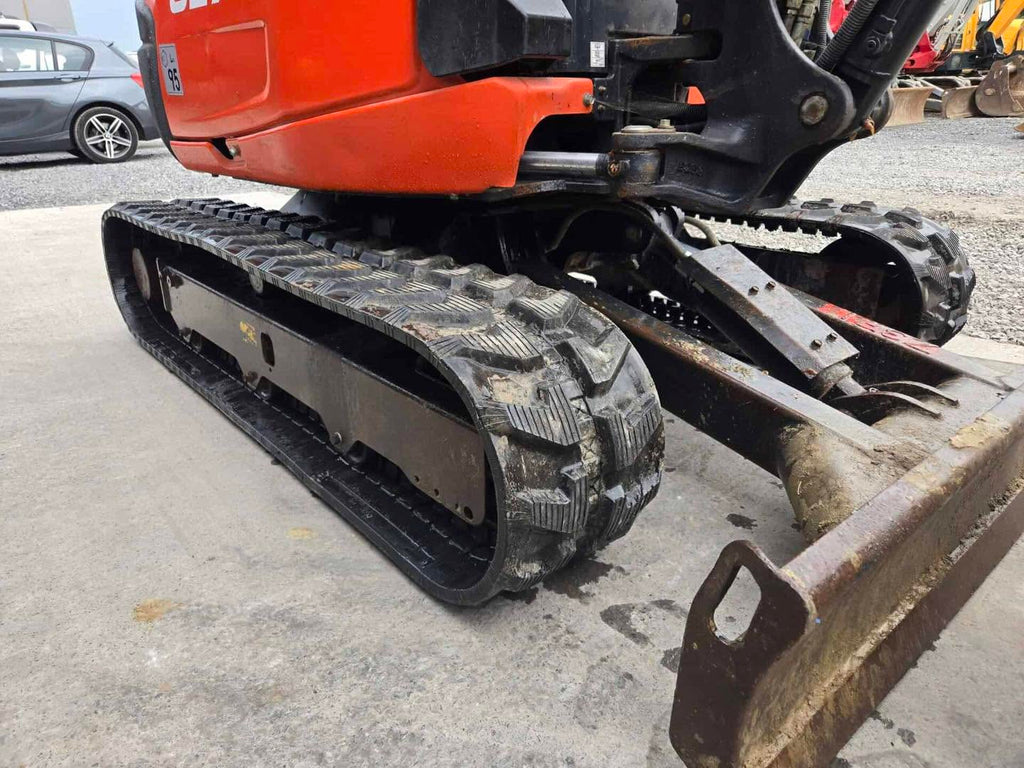 Mini pelle KUBOTA U27-4 - 2,7 Tonnes - 2019