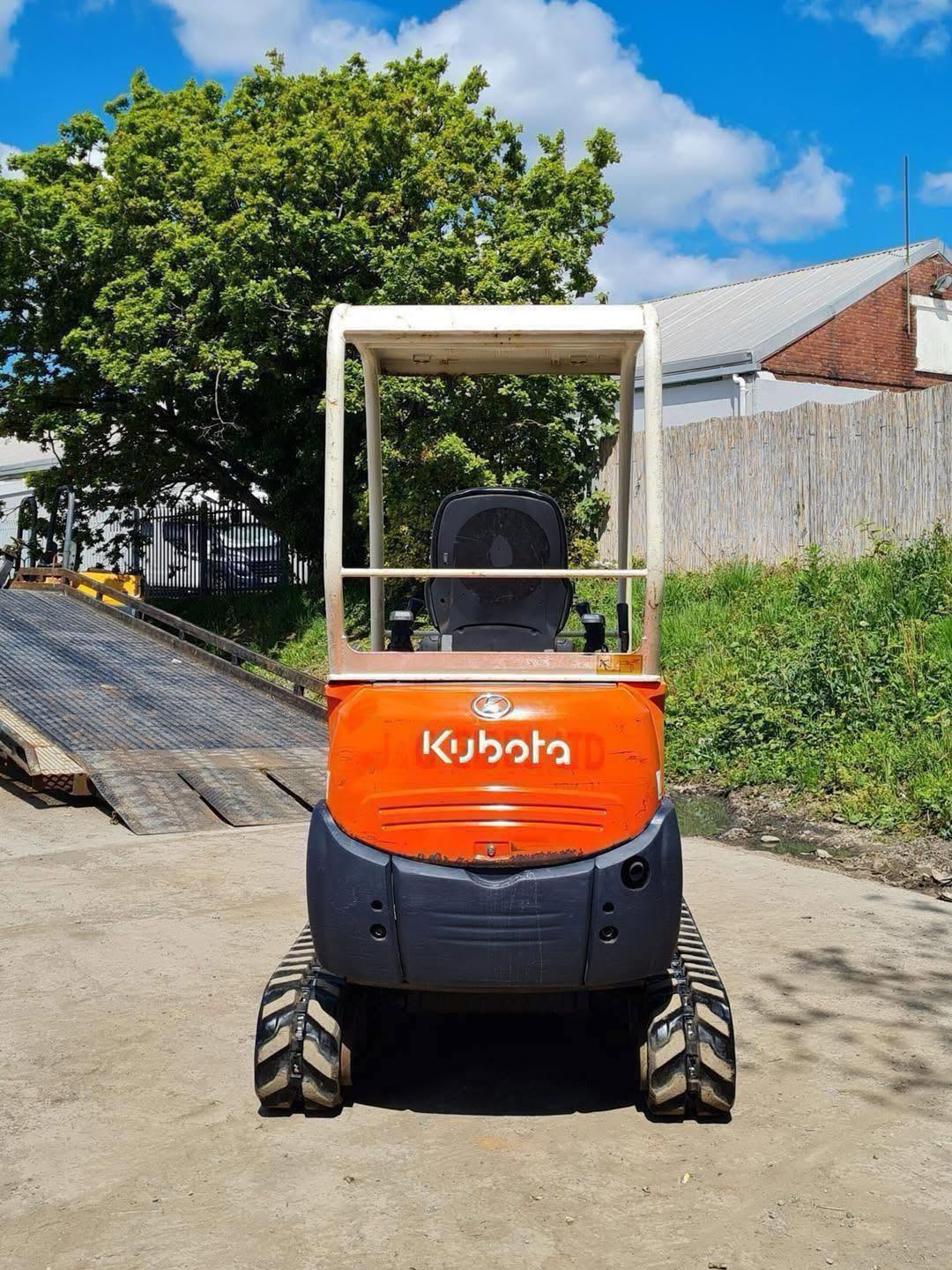 Mini pelle KUBOTA KX41-3V - 1,6 Tonne - 2006