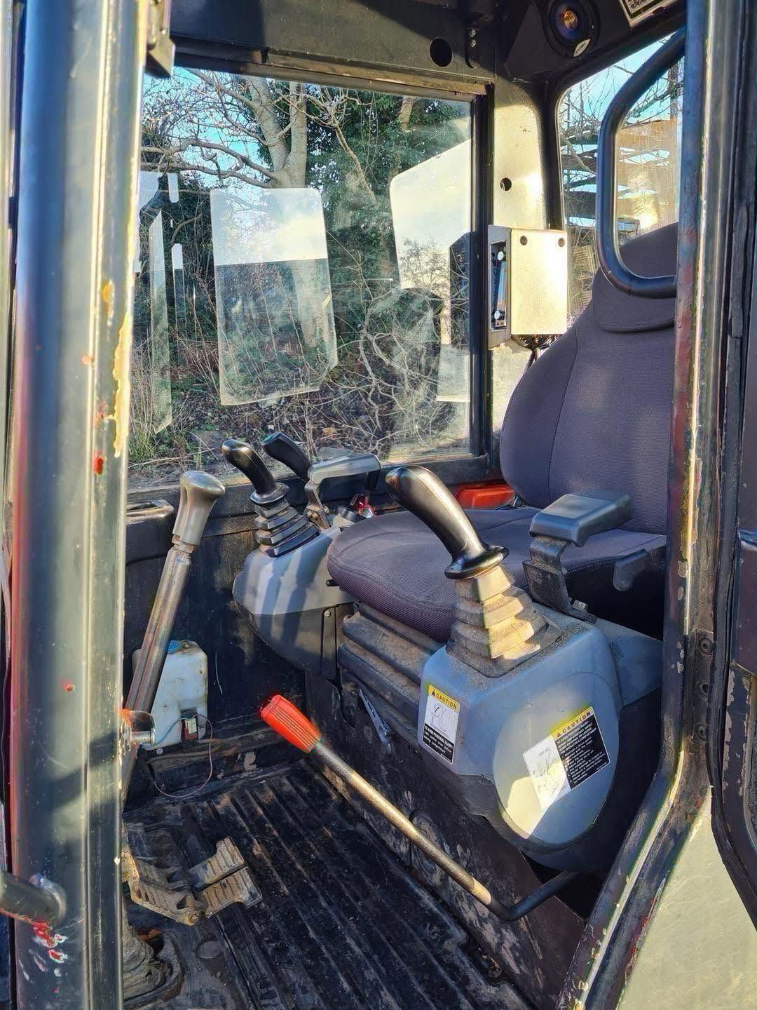 Mini pelle KUBOTA KX71-3 - 2,8 Tonnes - 2008