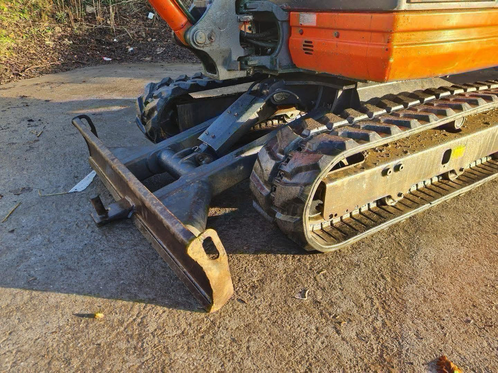 Mini pelle KUBOTA KX71-3 - 2,8 Tonnes - 2008